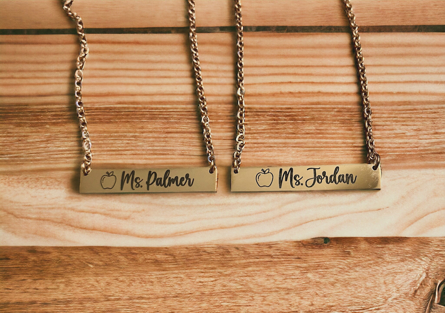 Single Sided Bar Necklace